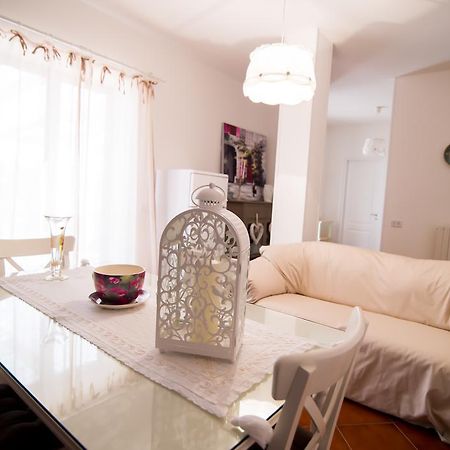 B&B Home Sweet Home Rosolini Dış mekan fotoğraf